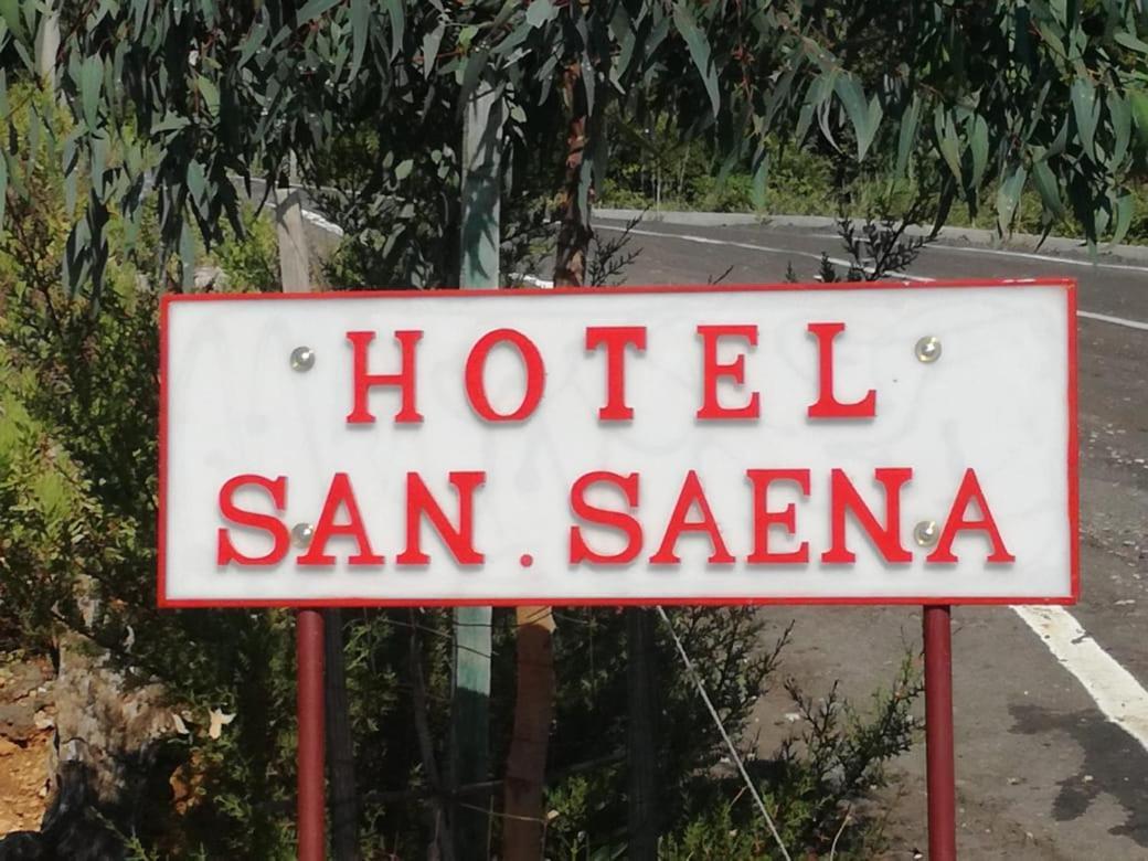 Hotel "San Saena " Radhimë 외부 사진